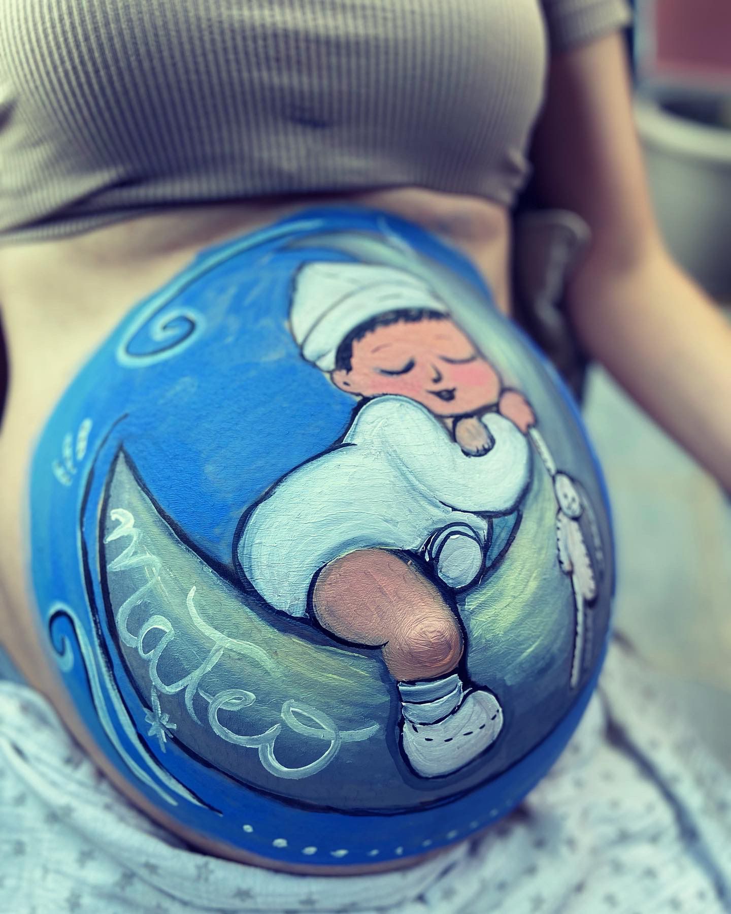 Belly painting Mateo bebè sulla luna