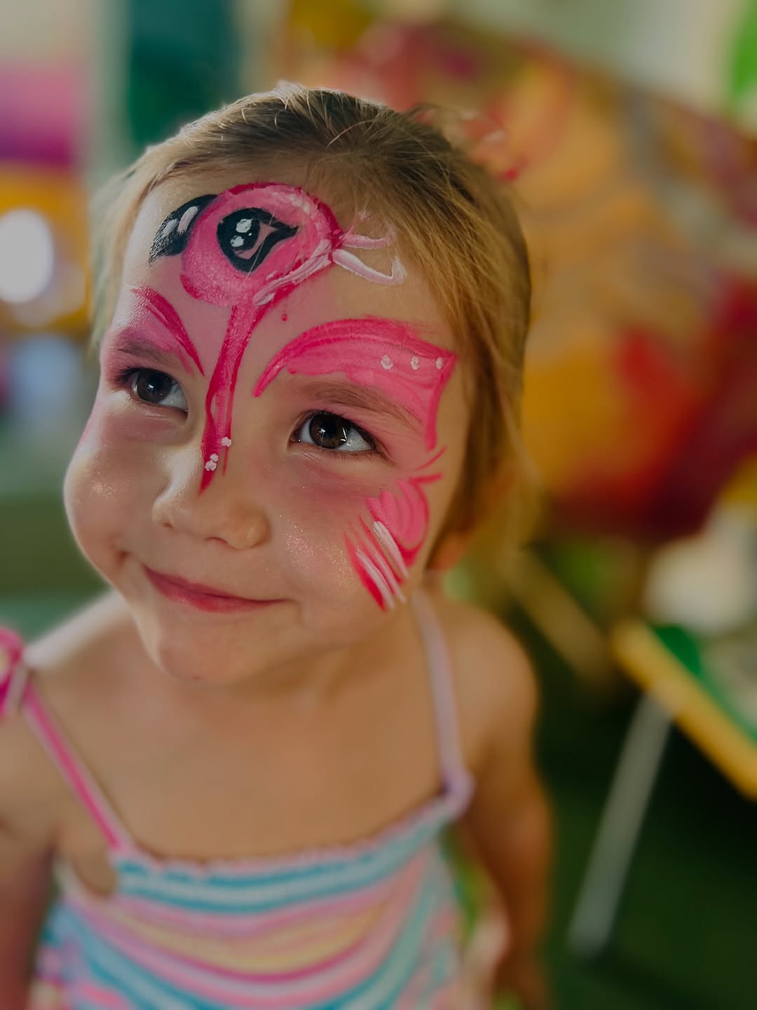 Face painting farfalla rosa bambina